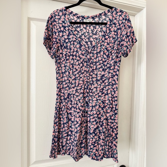 Billabong | Rose Floral Print Button Front Rayon Babydoll Shirt Dress - Size S - Picture 1 of 3